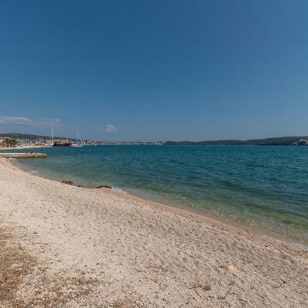 Marinella Apartment Трогир Екстериор снимка