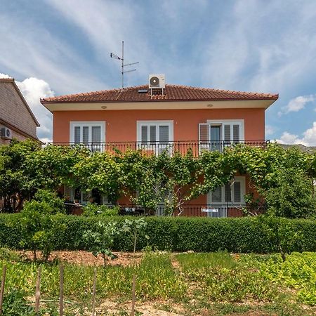 Marinella Apartment Трогир Екстериор снимка