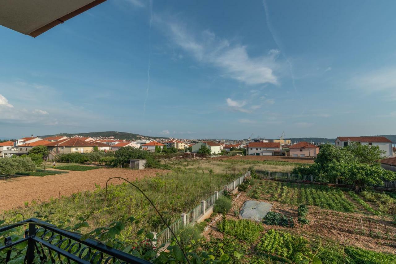 Marinella Apartment Трогир Екстериор снимка